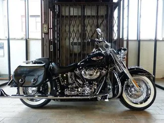 ② harley-davidson softail flstn deluxe