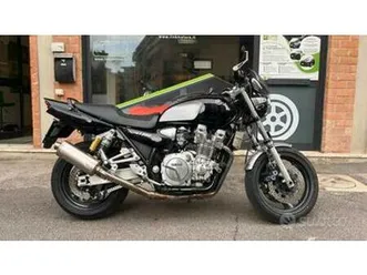 yamaha xjr 1300 racer
