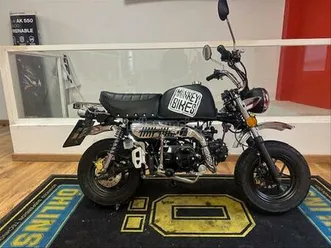 monkey bike - gorilla