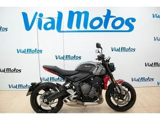 triumph - trident 660