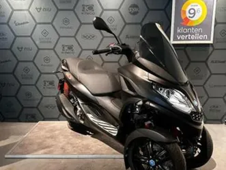 piaggio mp3 300cc 2023, te berijden met uw autorijbewijs — motoren | piaggio — marktplaats