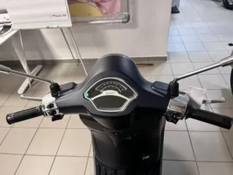 vespa primavera 50 tech usb led