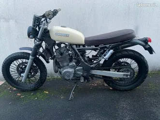 suzuki freewind xf650 scrambler a restaurer