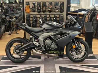 moto neuve: triumph daytona 660