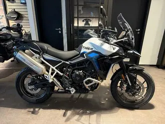 triumph tiger 900 alpine edition