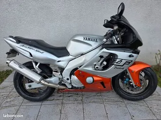 tres belle yamaha 600 thundercat revisee