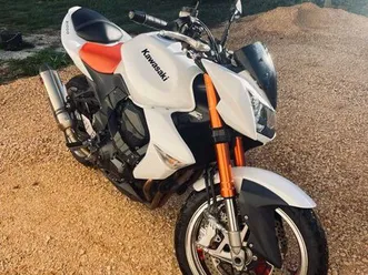 z1000