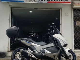 honda integra 750 s