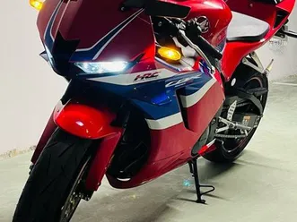 honda cbr 600 rr 2024 – demi-ligne yoshimura