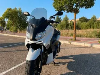 yamaha - xmax 250 sport