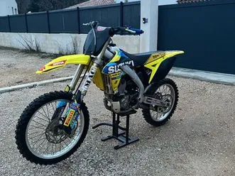 suzuki 250 rmz