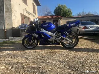 yamaha r1 carbu