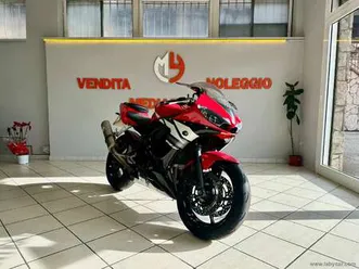 yamaha yzf-r6 yzf r6 rosso