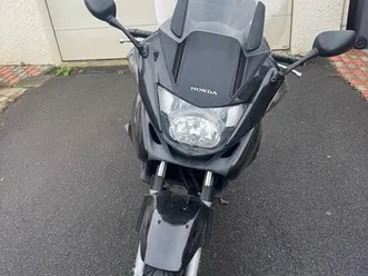 honda deauville nt700v - 33 000 km - 2ème main - suivi garage