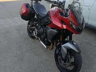 triumph tiger sport 660 - con antifurto lojack rosso