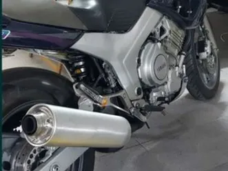 yamaha tdm 850 3vd + hyosung aquila gv125 pinhal novo