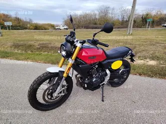 700 scrambler német papírokkal