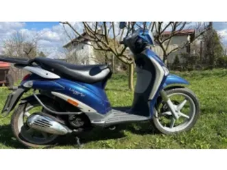 piaggio liberty 200