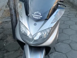 yamaha majesty 400i →