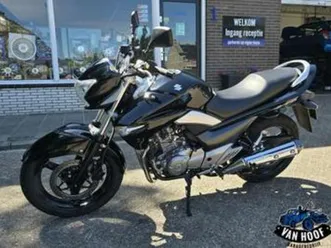 suzuki inazuma 250 bouwjaar 2014 slechts 35.866 km a/a2 — motoren | suzuki — marktplaats