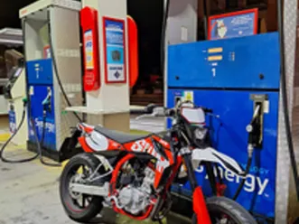 swm sm 125 r - 2019 | 7500 km | tenuta benissimo