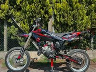 husqvarna sm 125 targata(prezzo trattabile)