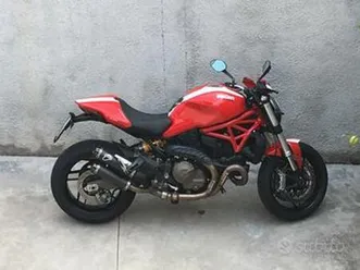 ducati monster 821 stripe