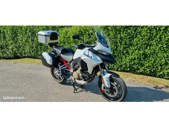 ducati multistrada v4s travel