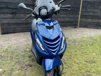 piaggio zip 50 cc 4t ‼️nieuwstaat‼️ — scooters | piaggio — marktplaats
