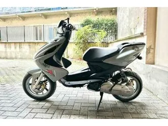 yamaha aerox r