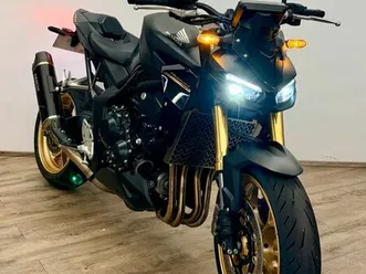 honda hornet sp equipée