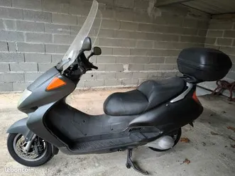 scooter 125 panthéon