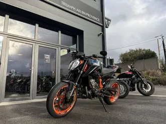 ktm 890 duke r 2024 890 cm3 | moto roadster | 8 400 km | noir | 13240 septemes les vallons