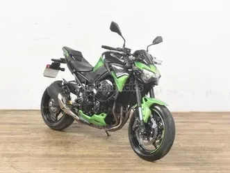 kawasaki - z 900