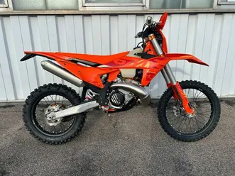 ktm 300 exc six days 2025
