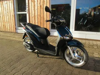 piaggio liberty 50 e5+ schwarz oder weiß