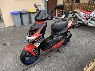 aprilia sr 50 d-tech canton tessin -