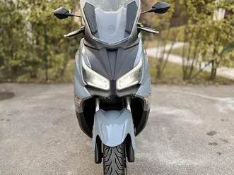 sym joymax z 300 - 01/2024 - 8000 km - ottime condizioni canton tessin -