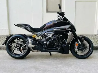 ducati xdiavel v4 - black lava - sofort verfügbar