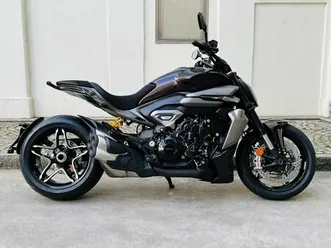 ducati xdiavel v4 - black lava - sofort verfügbar