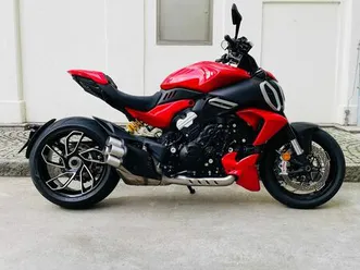 ducati diavel v4 ducati red - jetzt bestellen