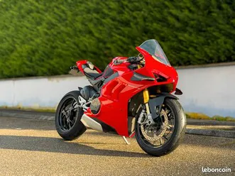 ducati panigale v4s - garantie - entretien à jour