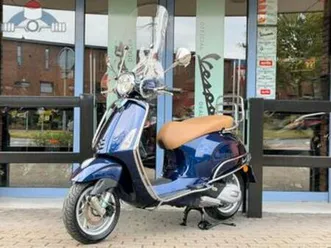 vespa primavera 125 abs metallic blue 2023 4648km 1e eig. — motoren | overige merken — marktplaats