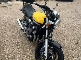 1300 xjr jaune