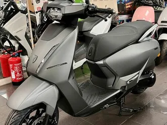 scooter peugeot 125 django evo