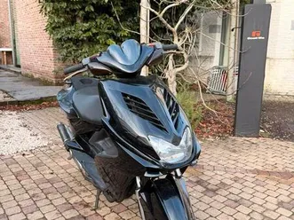 ② aerox ‘2takt’ b-klasse