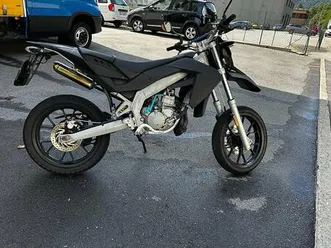 aprilia sx 50 canton tessin -