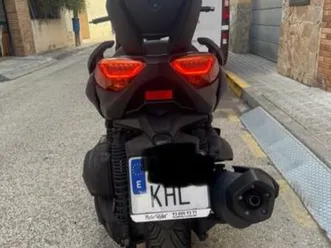 yamaha - xmax 400