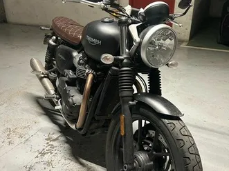 street twin 900 a2