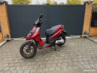scooter aprilia